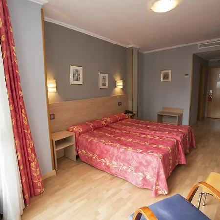 Hotel Don Manuel 4*