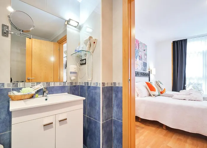 Don Manuel فندق خيخون