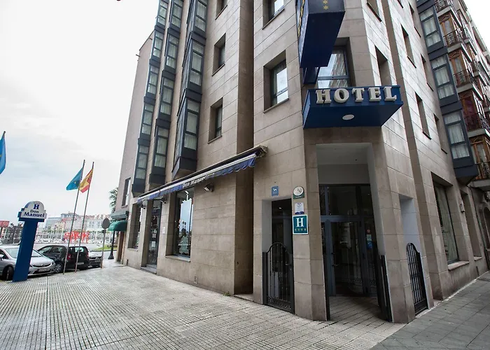 فندق Don Manuel خيخون