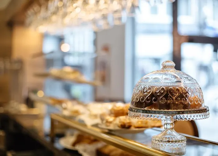 Don Manuel فندق خيخون